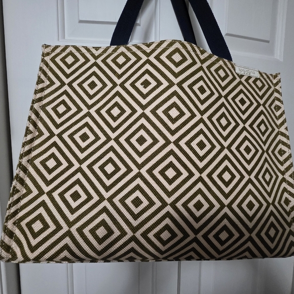 Spartina 449 Canvas Tote Bag - Picture 2 of 16